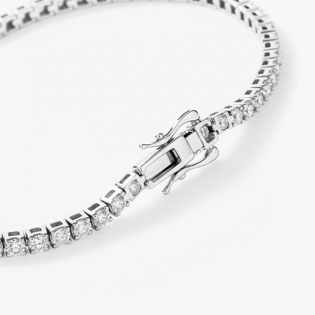 2.6 ct. tw. Diamond Tennis Bracelet (White Gold)