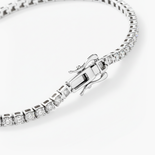 2.6 ct. tw. Diamond Tennis Bracelet